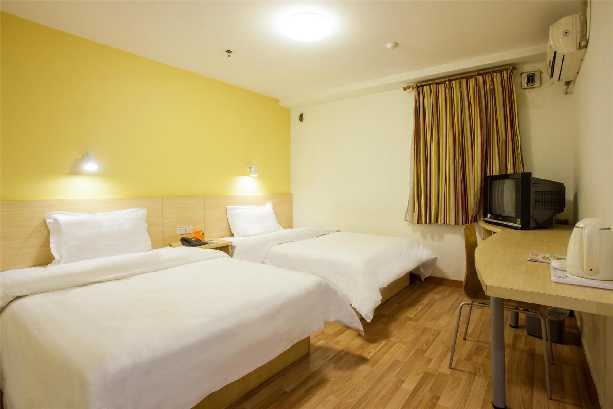 7Days Inn Beijing Shunyi Development Zone Xiandai Auto Mall Экстерьер фото