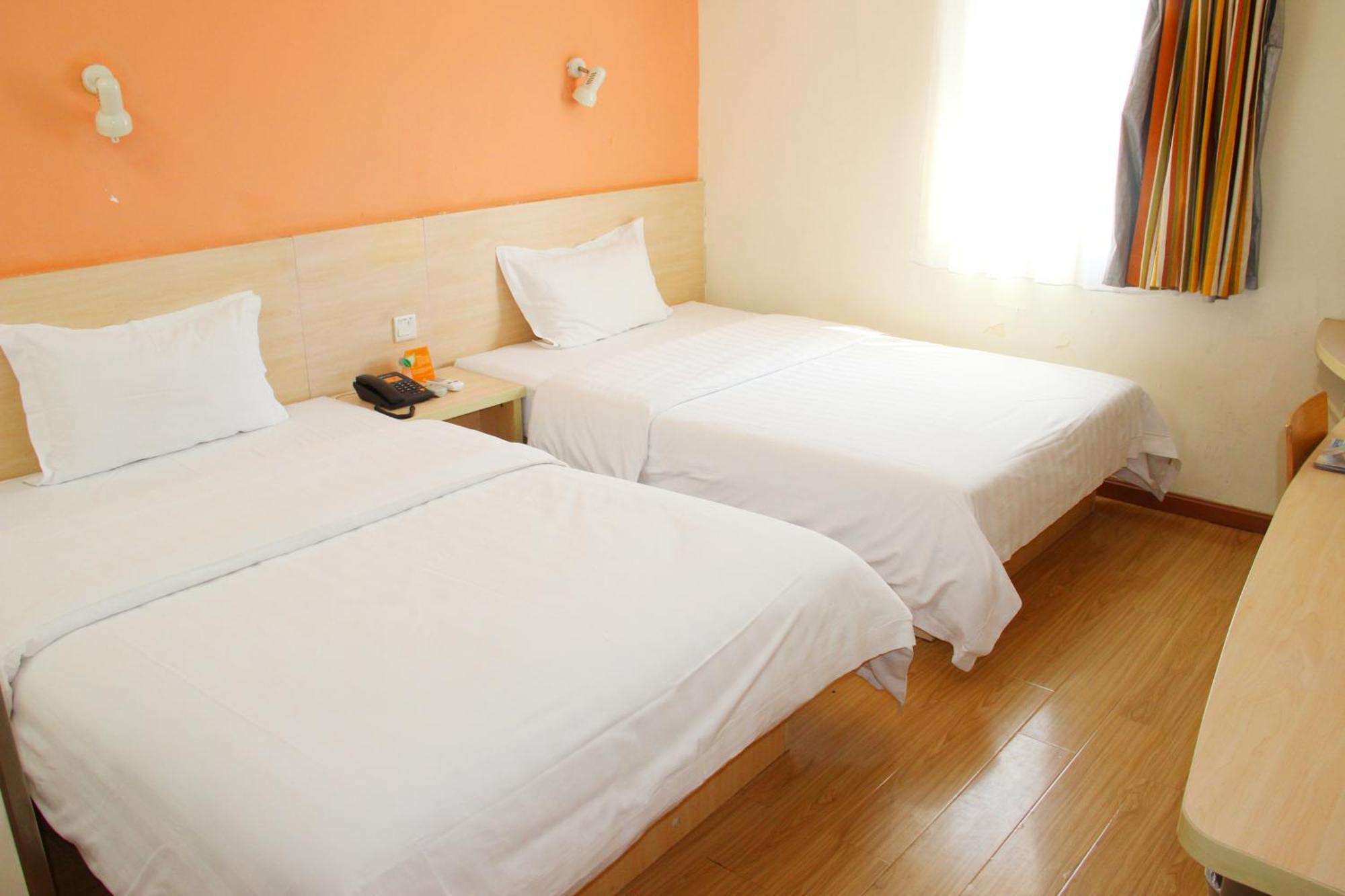 7Days Inn Beijing Shunyi Development Zone Xiandai Auto Mall Экстерьер фото