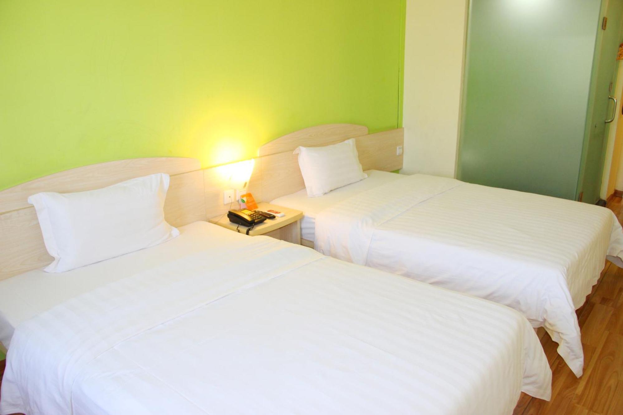 7Days Inn Beijing Shunyi Development Zone Xiandai Auto Mall Экстерьер фото